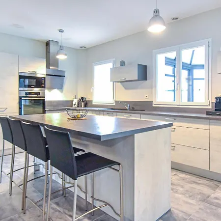 Ferienhaus 5 Bedroom Beautiful In Carteret