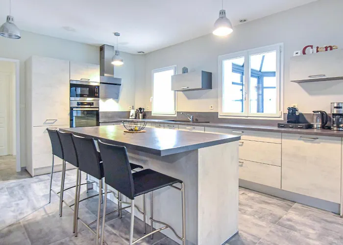 Ferienhaus 5 Bedroom Beautiful In Carteret