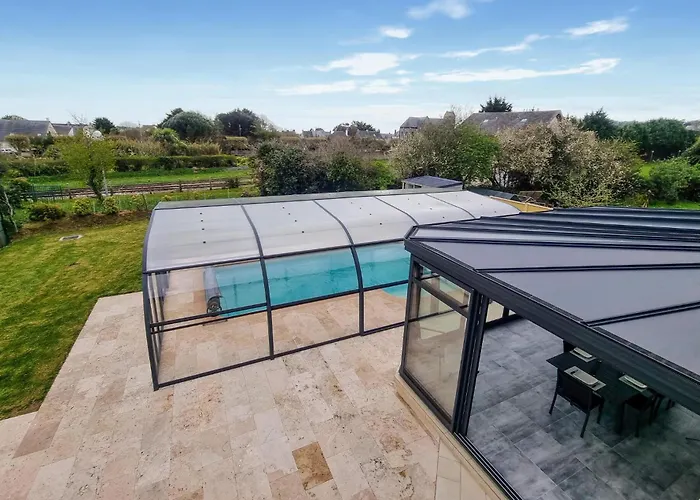 5 Bedroom Beautiful In Carteret Ferienhaus Barneville-Carteret