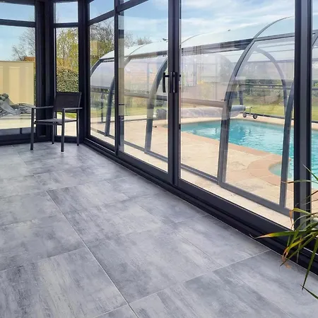 5 Bedroom Beautiful In Carteret Barneville-Carteret