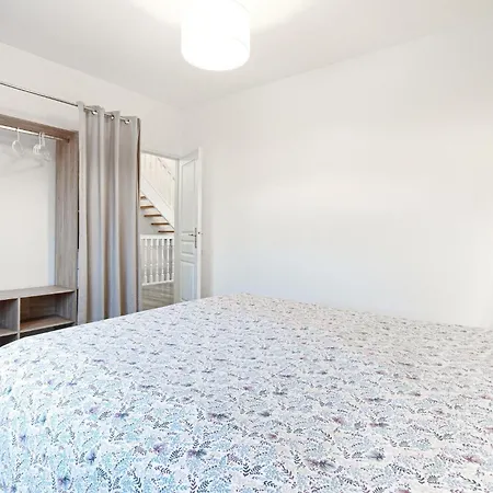 Tatil Evi 5 Bedroom Beautiful In Carteret Barneville-Carteret